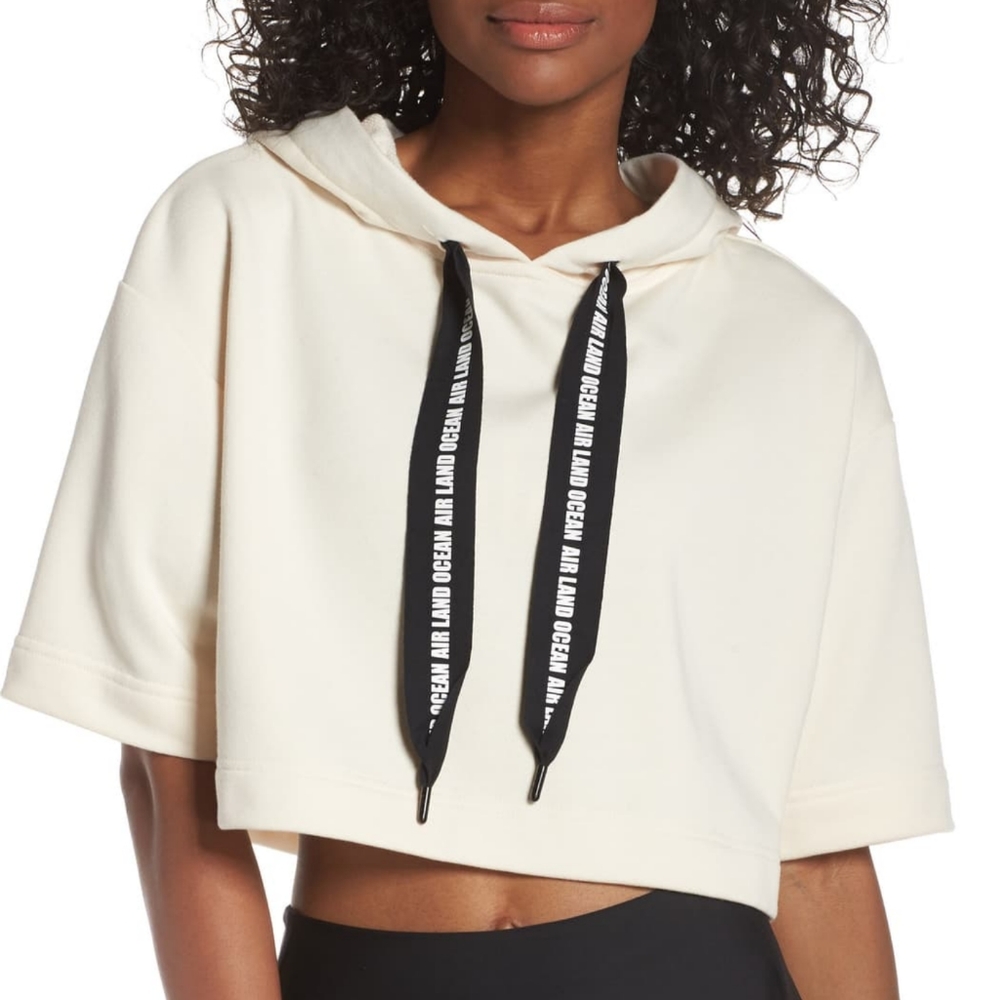 Alo Yoga Air Land Ocean Short Sleeve Crop Hoodie